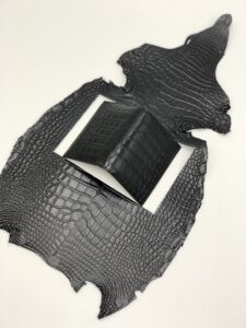 ví thẻ da cá sấu Pháp