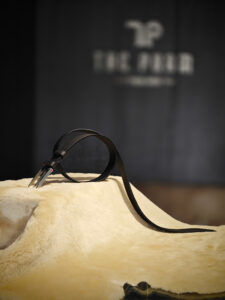 Thắt lưng da Togo TP Marshal màu đen bản 35mm thủ công