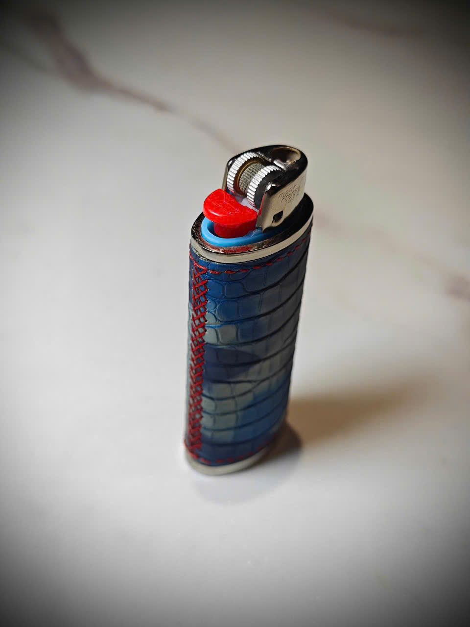 Vỏ bao da bật lửa BIC J6 da cá sấu | Luck Fire Case thủ công cao cấp - Hình ảnh 6