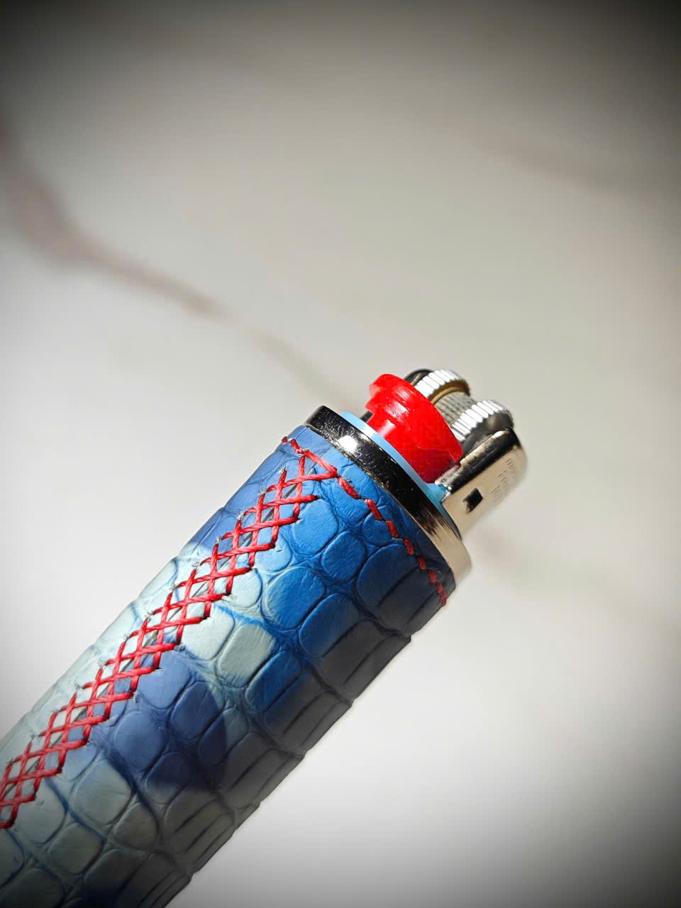 Vỏ bao da bật lửa BIC J6 da cá sấu | Luck Fire Case thủ công cao cấp - Hình ảnh 4