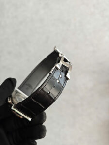 Thay dây da Hublot giữ cốt zin