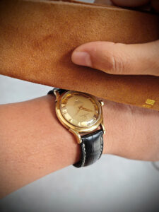 khăn lau đồng hồ