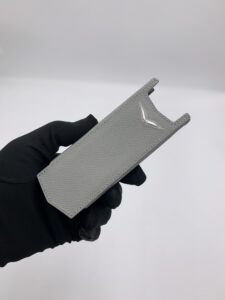 Bao da Vertu Signature S màu xám da Epsom