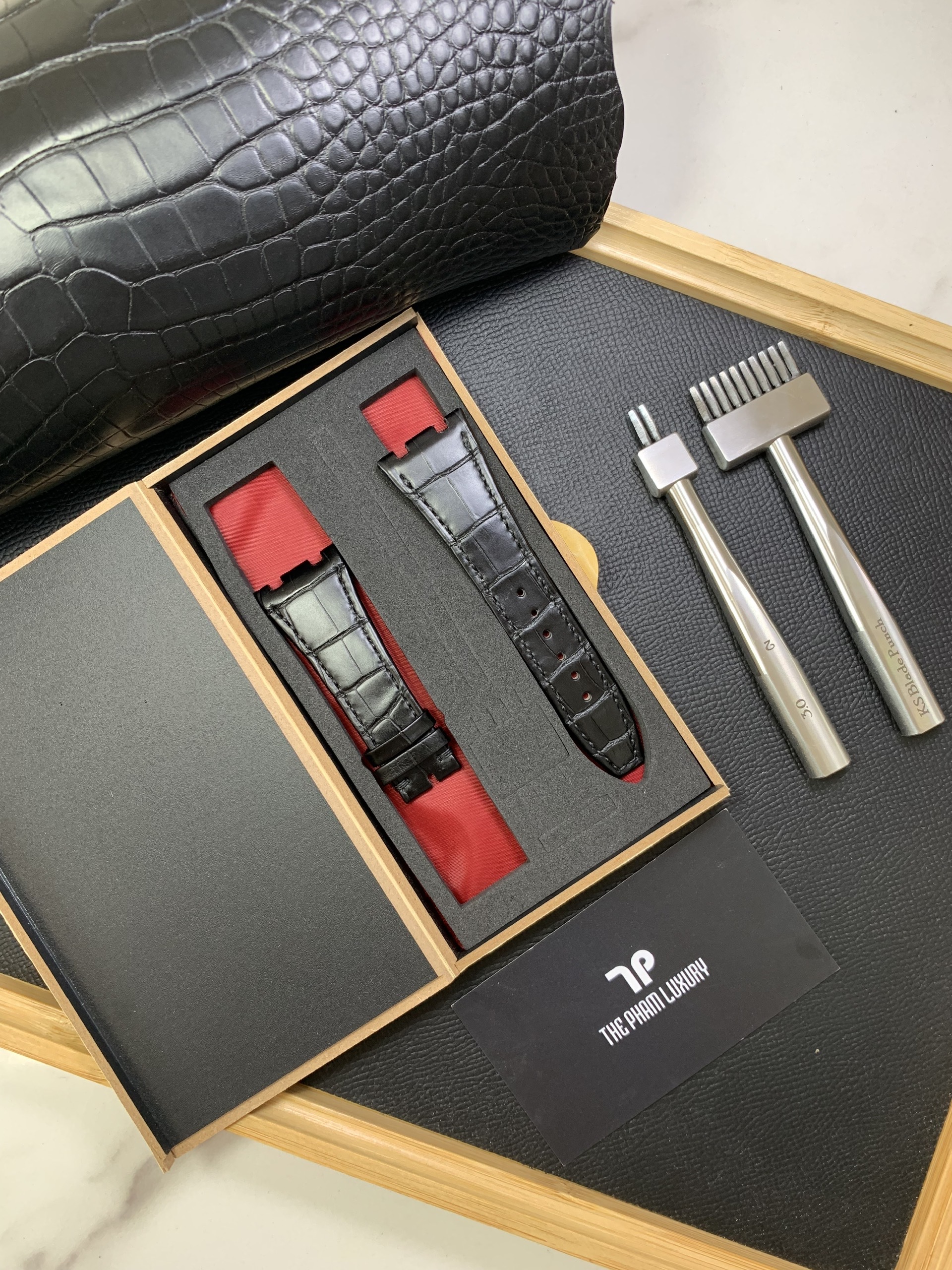 Dây đồng hồ Audemars Piguet da cá sấu Pháp vân bụng màu đen - Hình ảnh 9