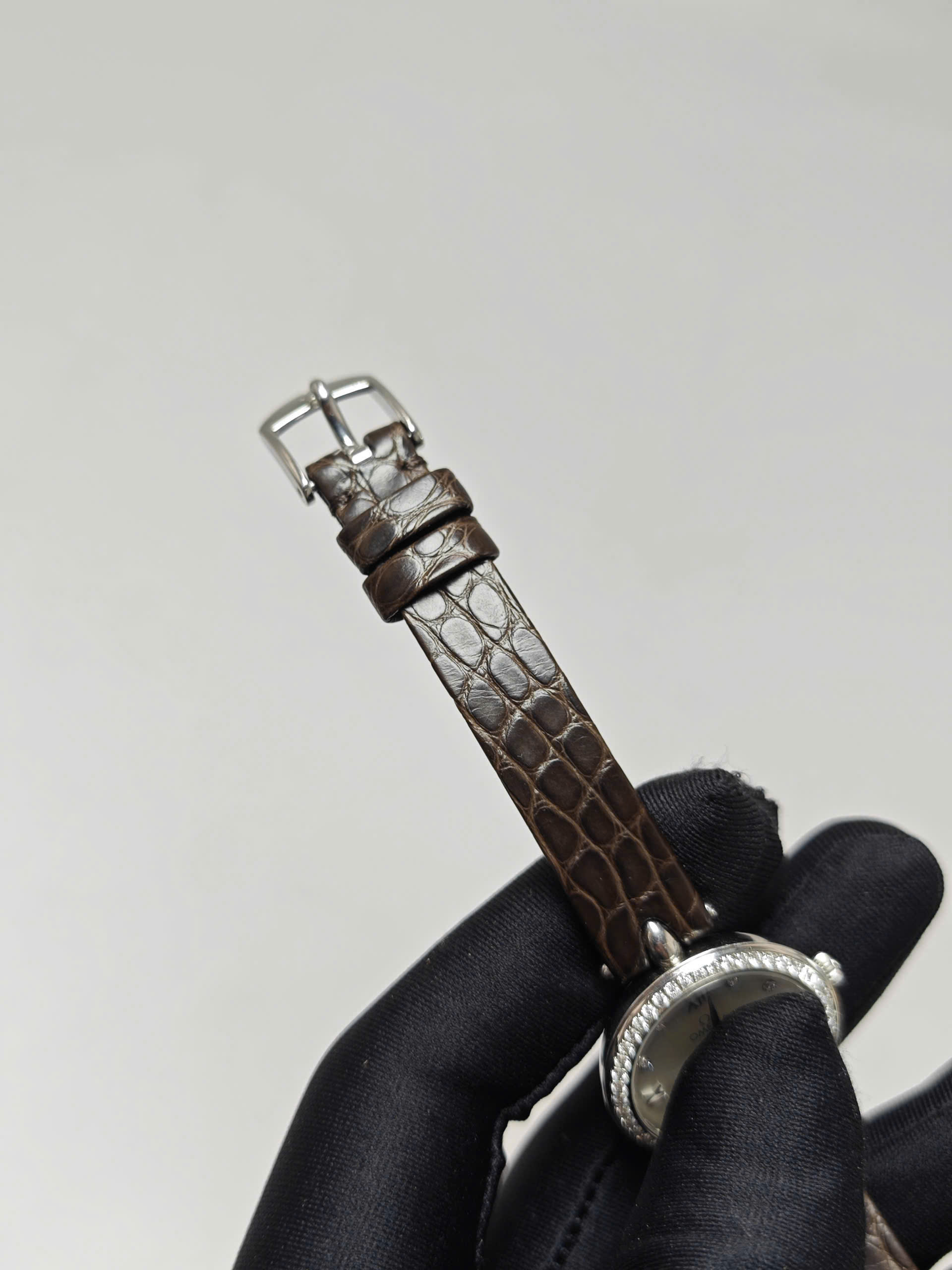 Dây đồng hồ Omega nữ da cá sấu Pháp - Hình ảnh 3