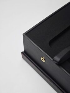 Hộp đựng đồng hồ