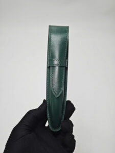 TP Sterling Pen Case Emerald – Bao da bút thủ công