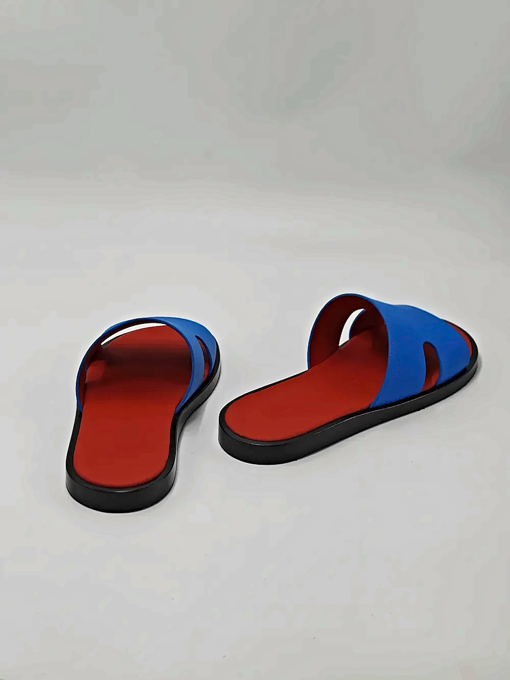 Dép TP Nam Deep Blue lót Ferrari Red Thủ Công - góc nghiêng cả đôi