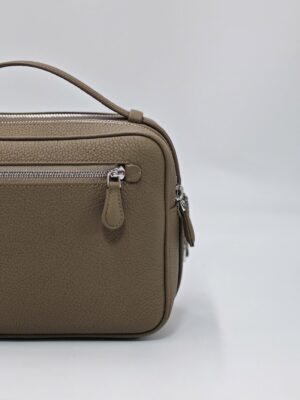 Ngăn khoá kéo dài mặt sau TP Valet Clutch